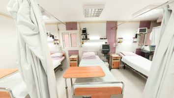 intensive room